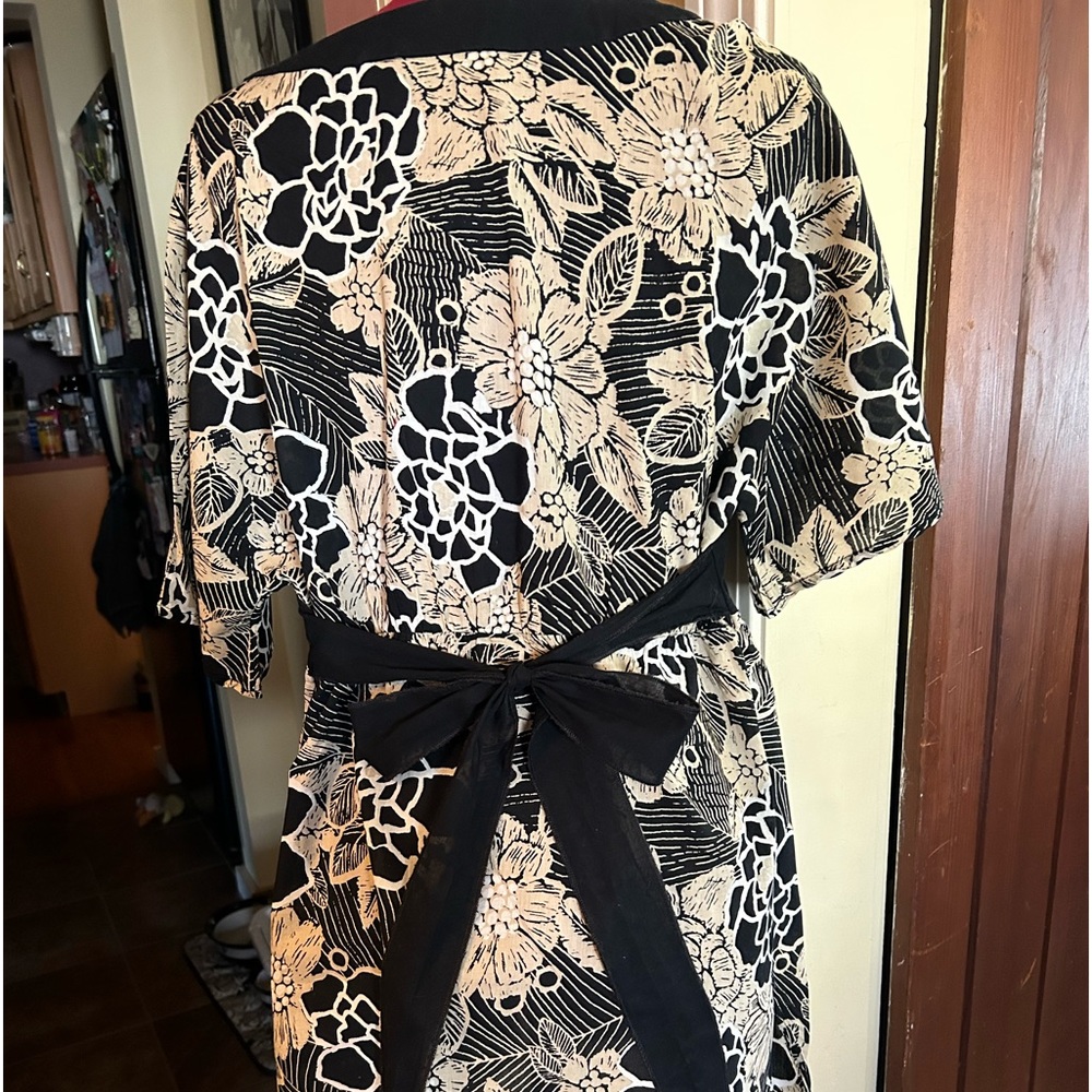 Blouse , Tunic With Elastic Back And Bow - image 2